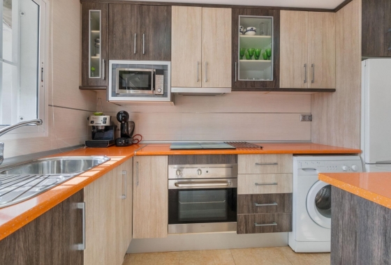 Resale - Apartment / flat - Torrevieja - LA MATA