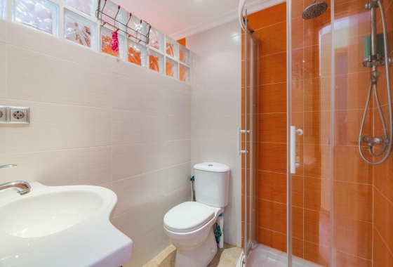 Resale - Apartment / flat - Torrevieja - LA MATA