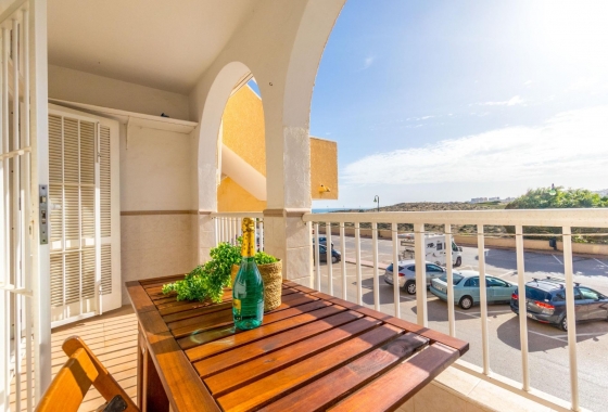 Resale - Apartment / flat - Torrevieja - LA MATA