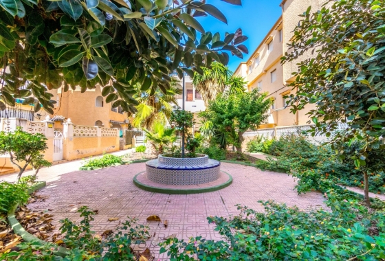 Resale - Apartment / flat - Torrevieja - LA MATA