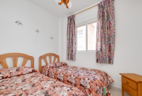 Resale - Bungalow - Torrevieja - playa de los naufragos