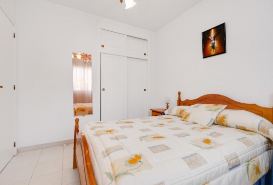 Resale - Bungalow - Torrevieja - playa de los naufragos