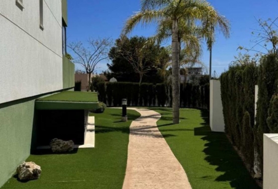 Resale - Apartment / flat - Campoamor