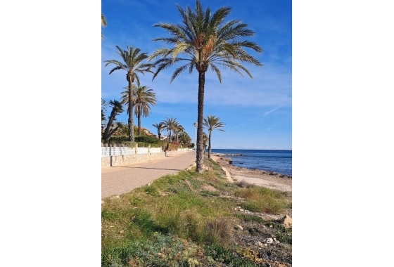 Resale - Apartment / flat - Santa Pola - Playa del Este