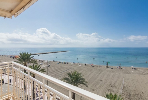 Reventa - Apartamento / piso - Santa Pola