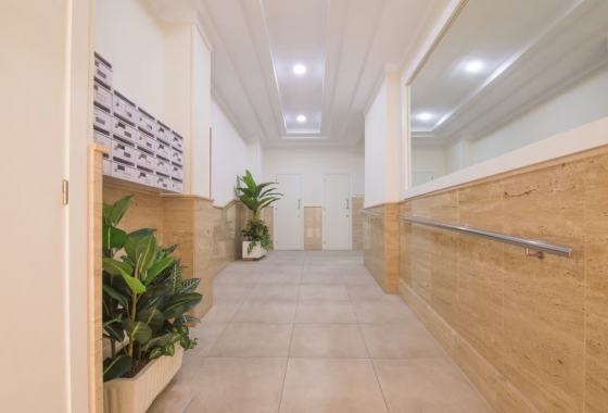 Reventa - Apartamento / piso - Santa Pola