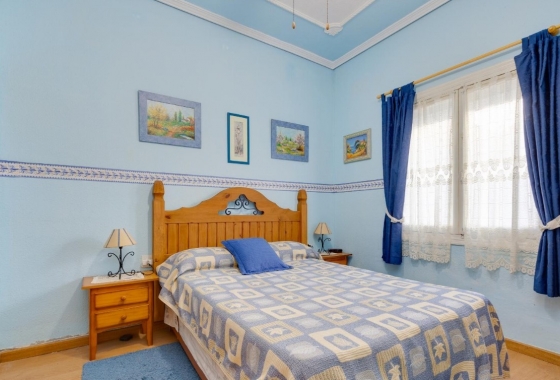 Resale - Bungalow - Torrevieja - Acequion