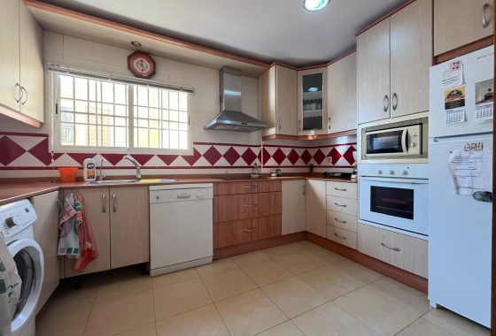 Resale - Apartment / flat - Torrevieja - Playa del Cura