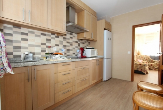 Resale - Apartment / flat - Guardamar del Segura - Urbanizaciones