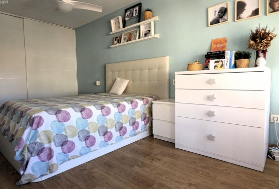 Rynek Wtórny - Bliźniak - Santa Pola