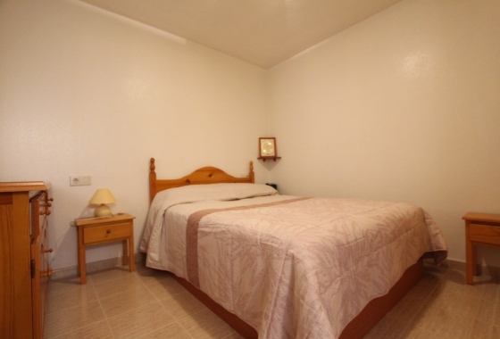 Resale - Apartment / flat - Guardamar del Segura - Urbanizaciones