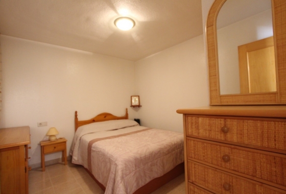 Resale - Apartment / flat - Guardamar del Segura - Urbanizaciones