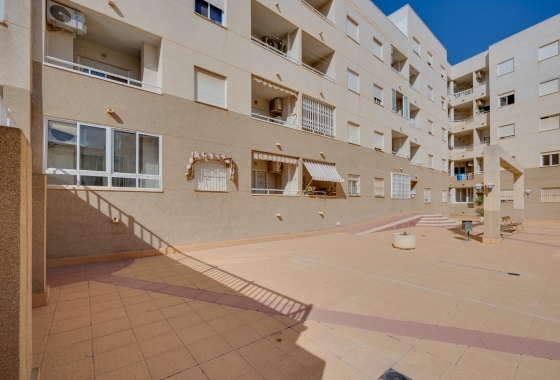 Resale - Apartment / flat - Torrevieja - City Center