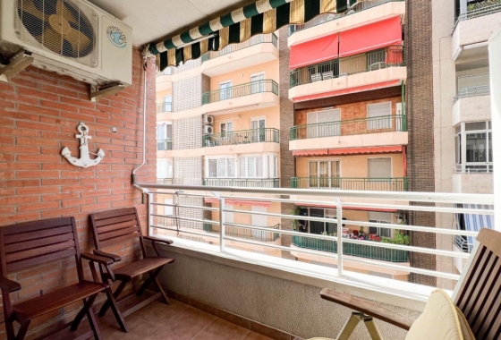 Resale - Apartment / flat - Santa Pola - Puerto
