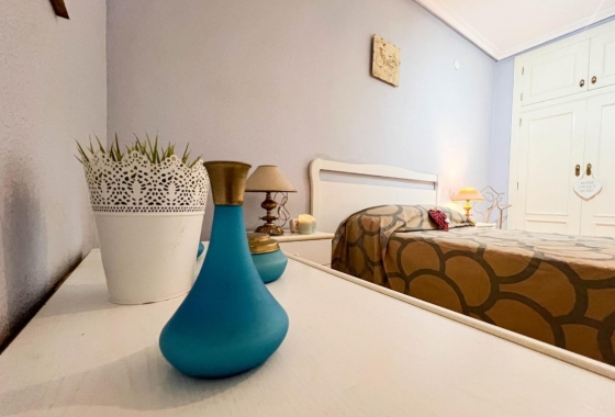 Resale - Apartment / flat - Santa Pola - Puerto