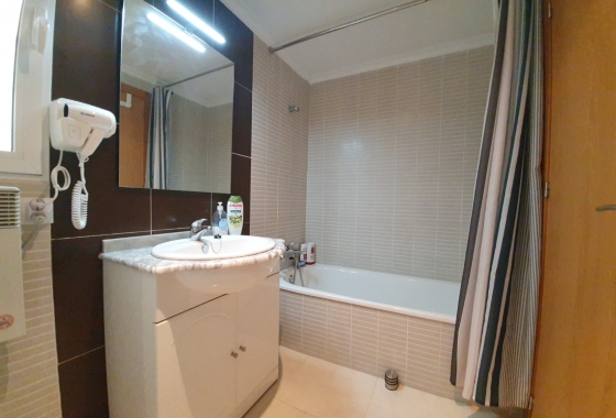 Resale - Apartment / flat - Torrevieja - Playa del Cura