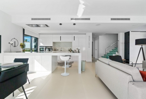 Resale - Villa - Orihuela Costa - Campoamor