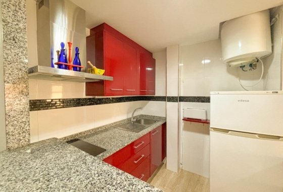 Resale - Apartment / flat - Santa Pola - Puerto