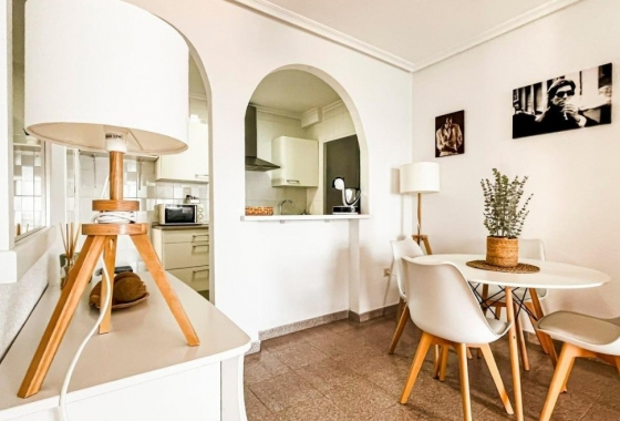 Resale - Apartment / flat - Santa Pola - Playa del Este