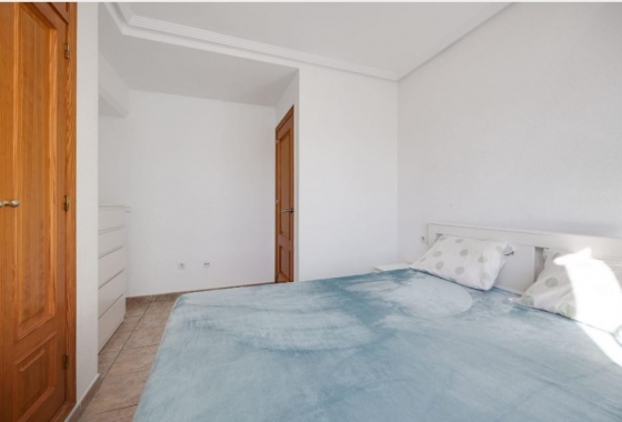 Resale - town house - Torrevieja - Torreblanca