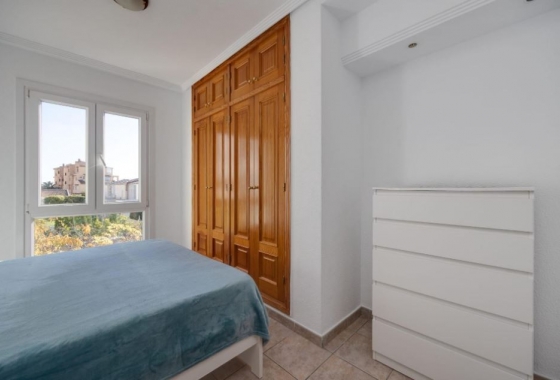 Resale - town house - Torrevieja - Torreblanca