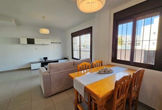 Resale - Villa - Torrevieja - Nueva Torrevieja - Aguas Nuevas