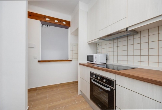 Resale - Townhouse - Villamartin