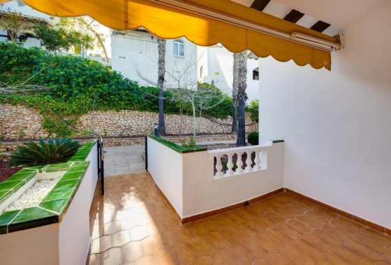 Resale - Townhouse - Villamartin