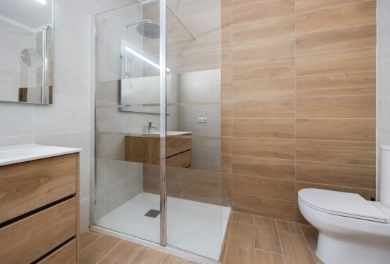 Resale - Townhouse - Villamartin