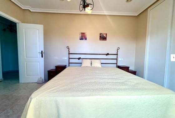 Resale - Villa - Orihuela Costa - Cabo roig - La Zenia