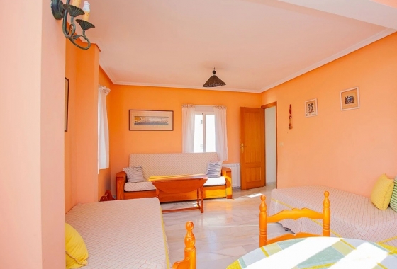 Resale - Villa - Torrevieja - LA MATA