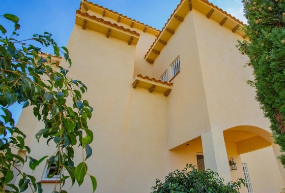 Resale - Villa - Torrevieja - LA MATA
