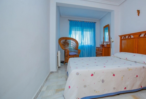 Resale - Villa - Torrevieja - LA MATA