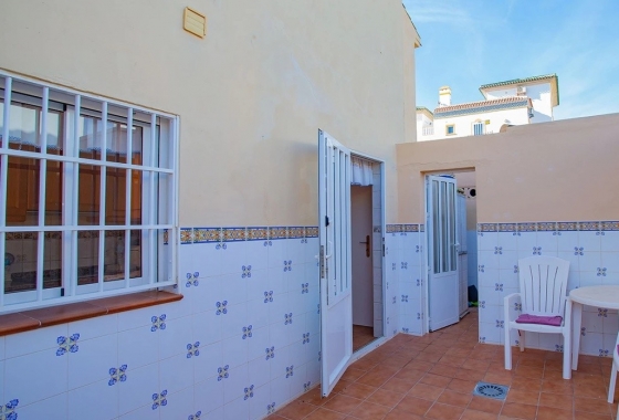 Resale - Villa - Torrevieja - LA MATA