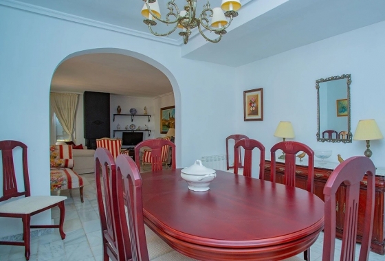 Resale - Villa - Torrevieja - LA MATA