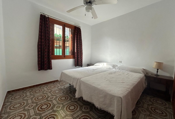 Resale - Villa - Orihuela Costa - Dehesa de campoamor