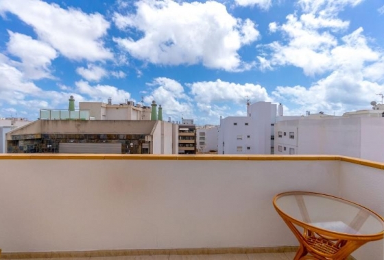 Resale - Apartment / flat - Torrevieja - City Center