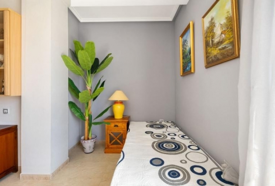 Resale - Apartment / flat - Torrevieja - City Center