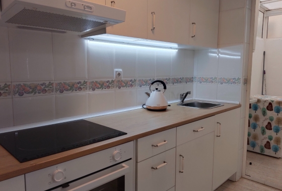 Resale - Bungalow - Orihuela Costa - La Zenia