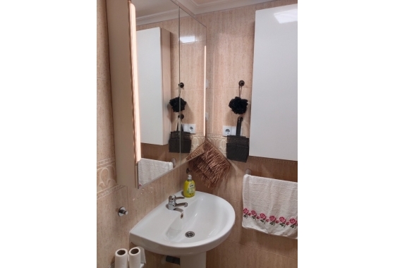 Resale - Bungalow - Orihuela Costa - La Zenia