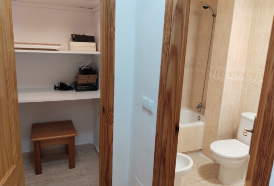 Resale - Bungalow - Orihuela Costa - La Zenia