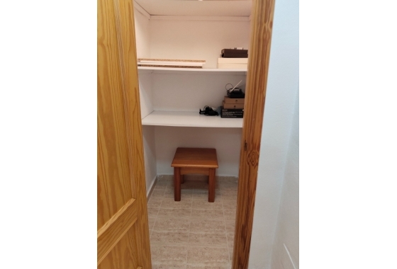 Resale - Bungalow - Orihuela Costa - La Zenia