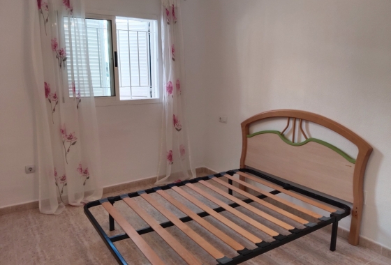 Resale - Bungalow - Orihuela Costa - La Zenia