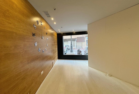 Resale - Commercial - Guardamar del Segura - Guardamar Playa