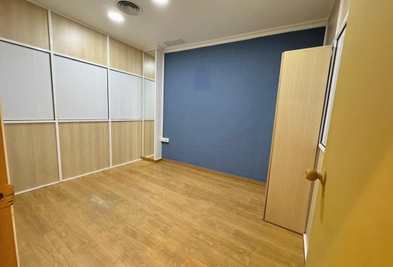 Resale - Commercial - Guardamar del Segura - Guardamar Playa