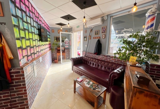 Resale - Commercial space - Guardamar del Segura - Guardamar pueblo