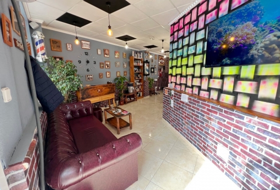 Resale - Commercial space - Guardamar del Segura - Guardamar pueblo