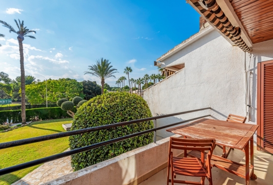 Resale - Apartment / flat - Orihuela Costa - Villamartín