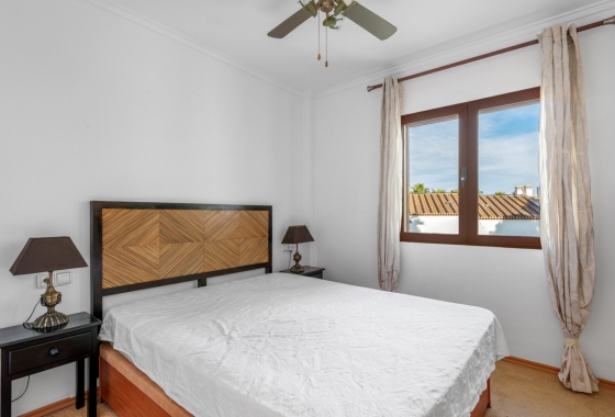 Resale - Apartment / flat - Orihuela Costa - Villamartín