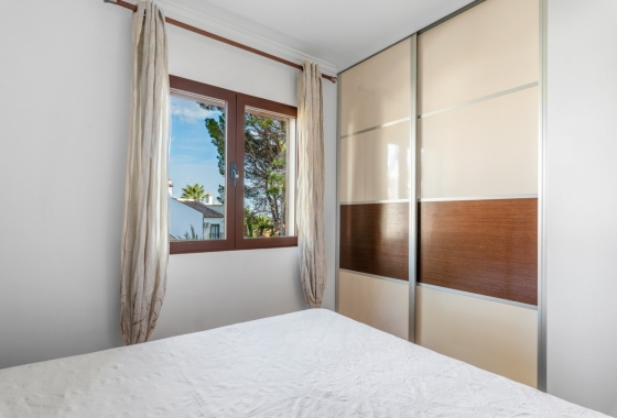 Resale - Apartment / flat - Orihuela Costa - Villamartín